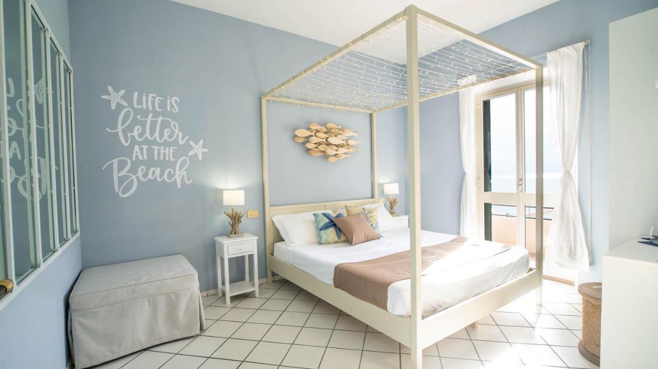 Hotel Il Perseo Chiessi ภายนอก รูปภาพ