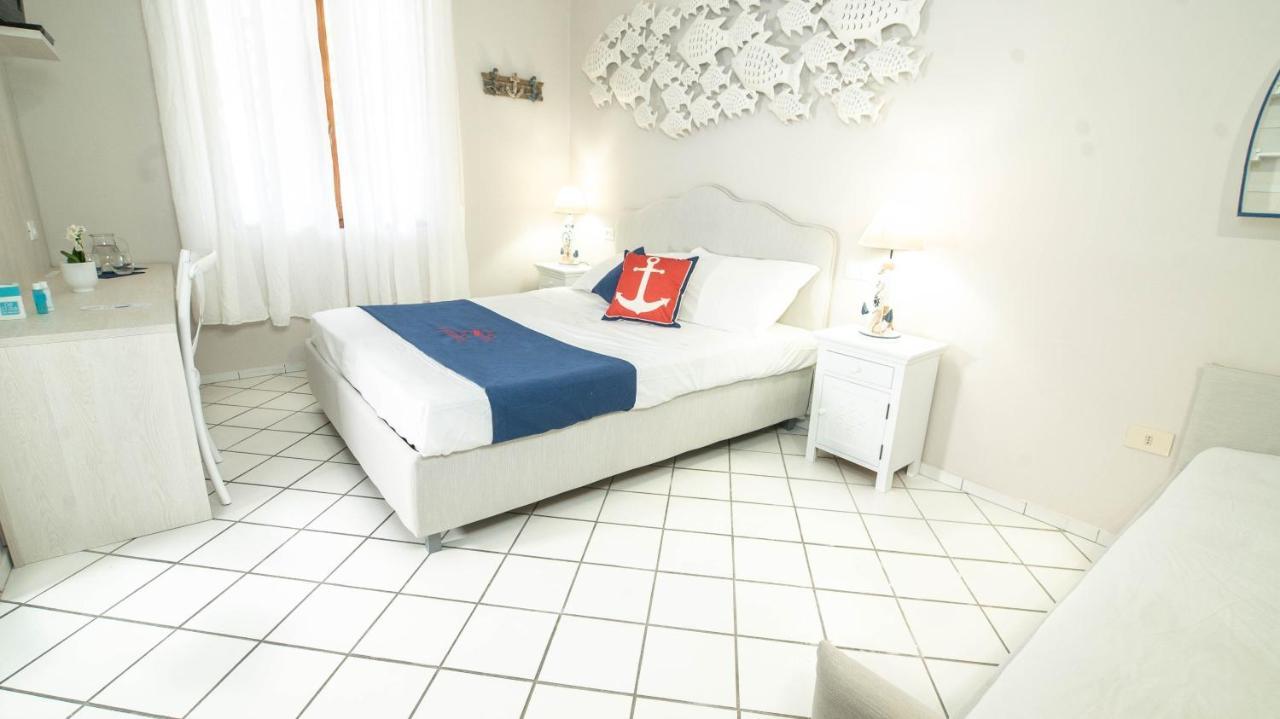 Hotel Il Perseo Chiessi ภายนอก รูปภาพ
