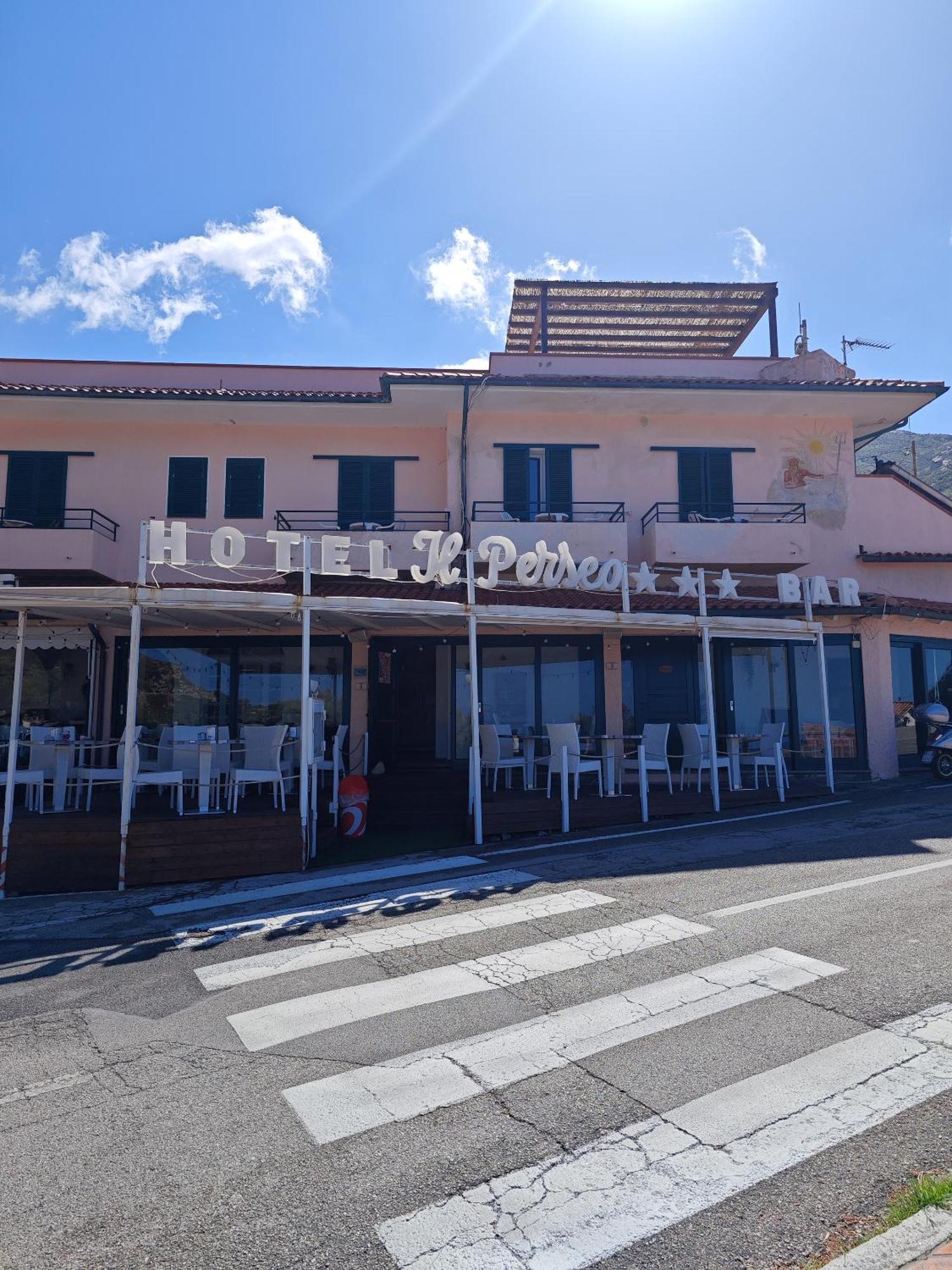 Hotel Il Perseo Chiessi ภายนอก รูปภาพ
