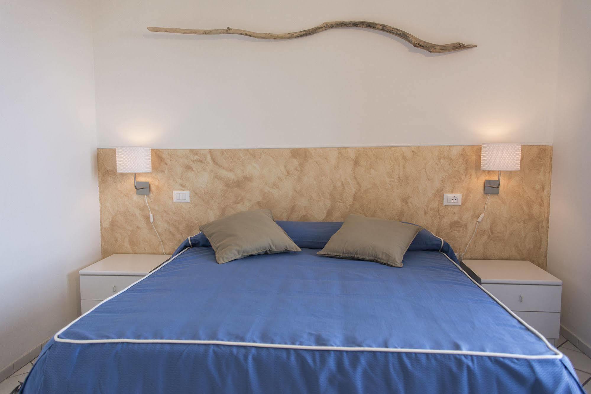 Hotel Il Perseo Chiessi ภายนอก รูปภาพ
