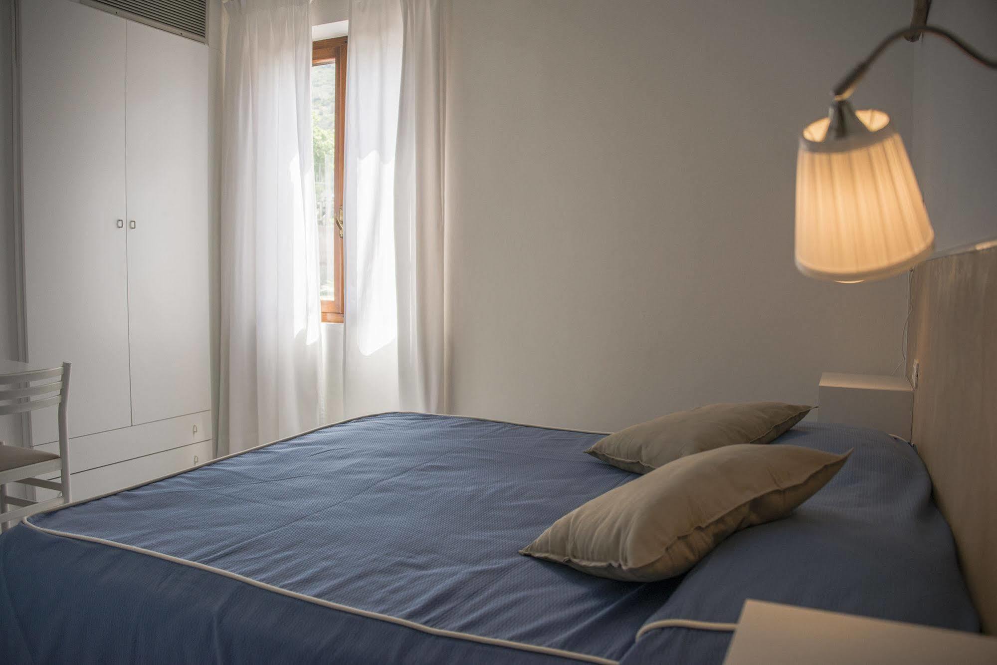 Hotel Il Perseo Chiessi ภายนอก รูปภาพ